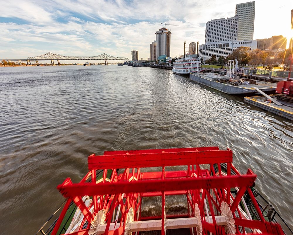 Paddle wheel in motion on the historic steamboat The Natchez in New Orleans-Louisiana-USA